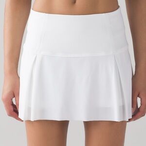 Lululemon Lost In Pace Skirt
White